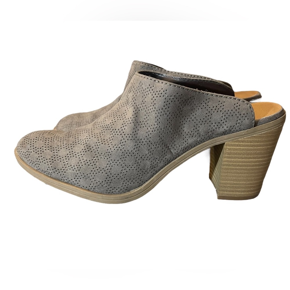 NWOT Dolcetta June Heels Mule Gray Western Perforated Womens 10‎ M